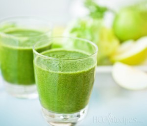 Green drink with Lemon for HCG Diet Detox Tips Article with lemon and detox vegetables
